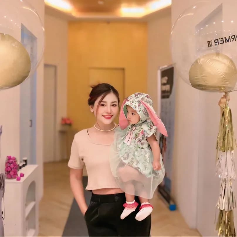 อินฟลูเอนเซอร์ TikTok ผู้ติดตาม 100K+