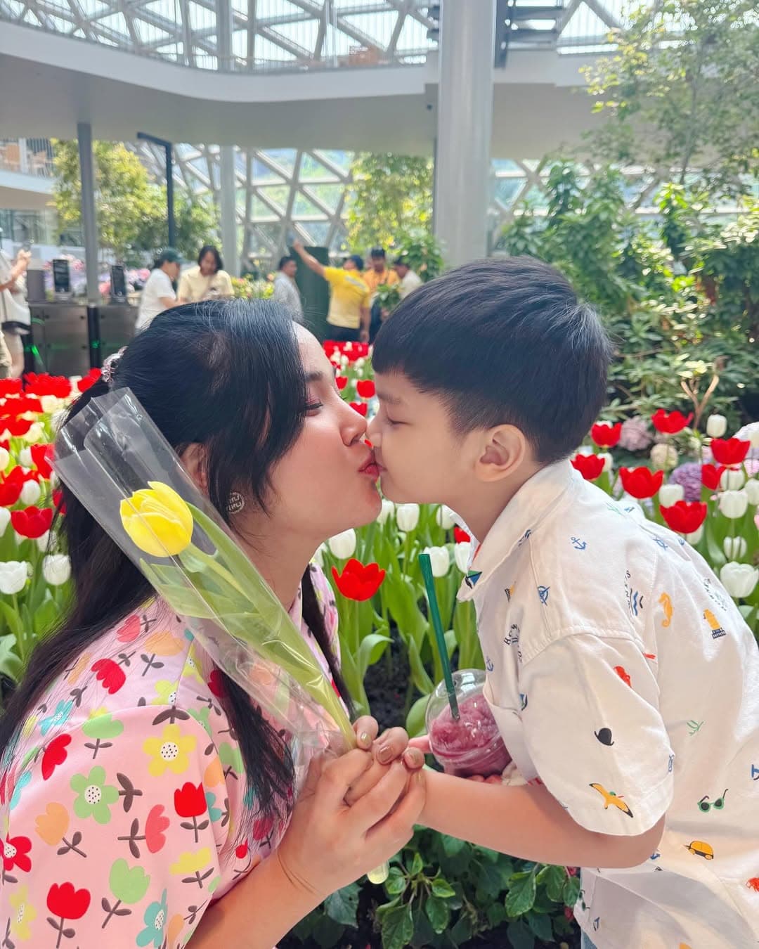 ตัวอย่างผลงานของอินฟลูเอนเซอร์